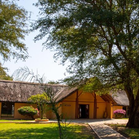 Kayova River Lodge Ndiyona Exterior photo